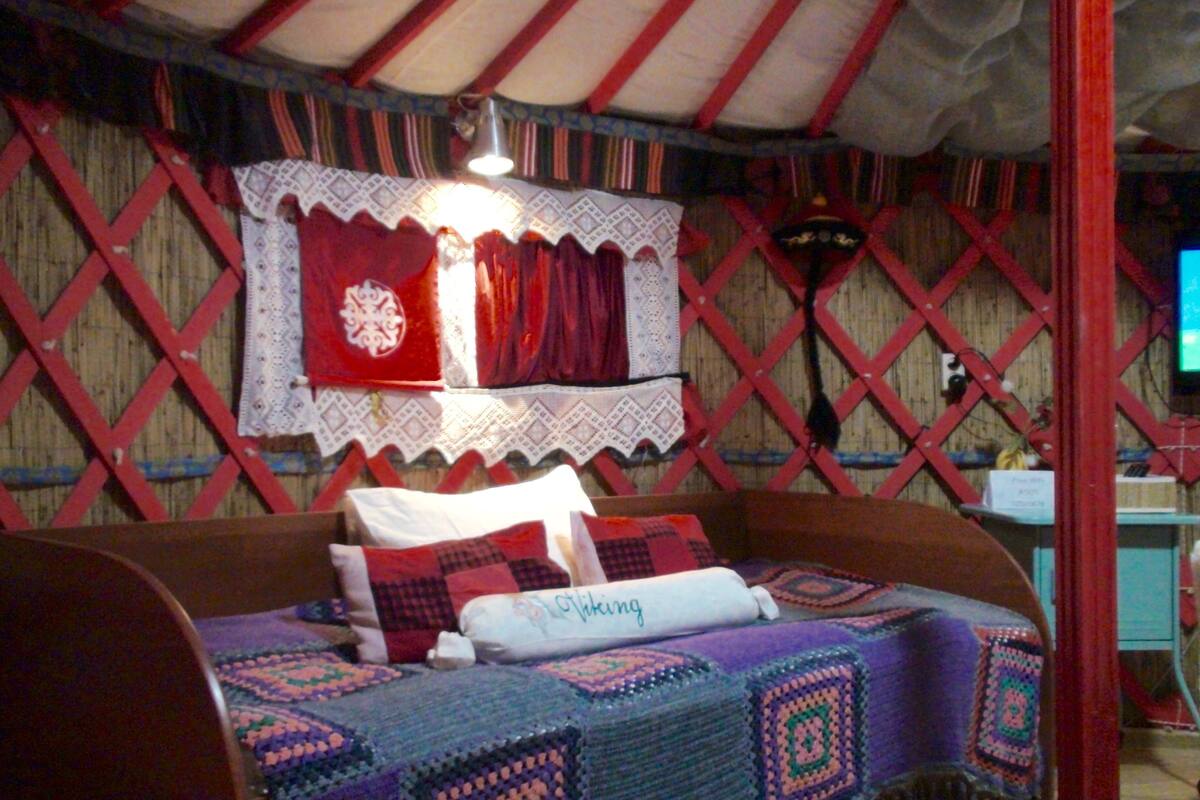 Blackout curtains, iron/ironing board, rollaway beds, free WiFi