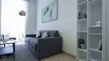 Appartement (2 Bedrooms) | Coin séjour | Télévision à écran plat