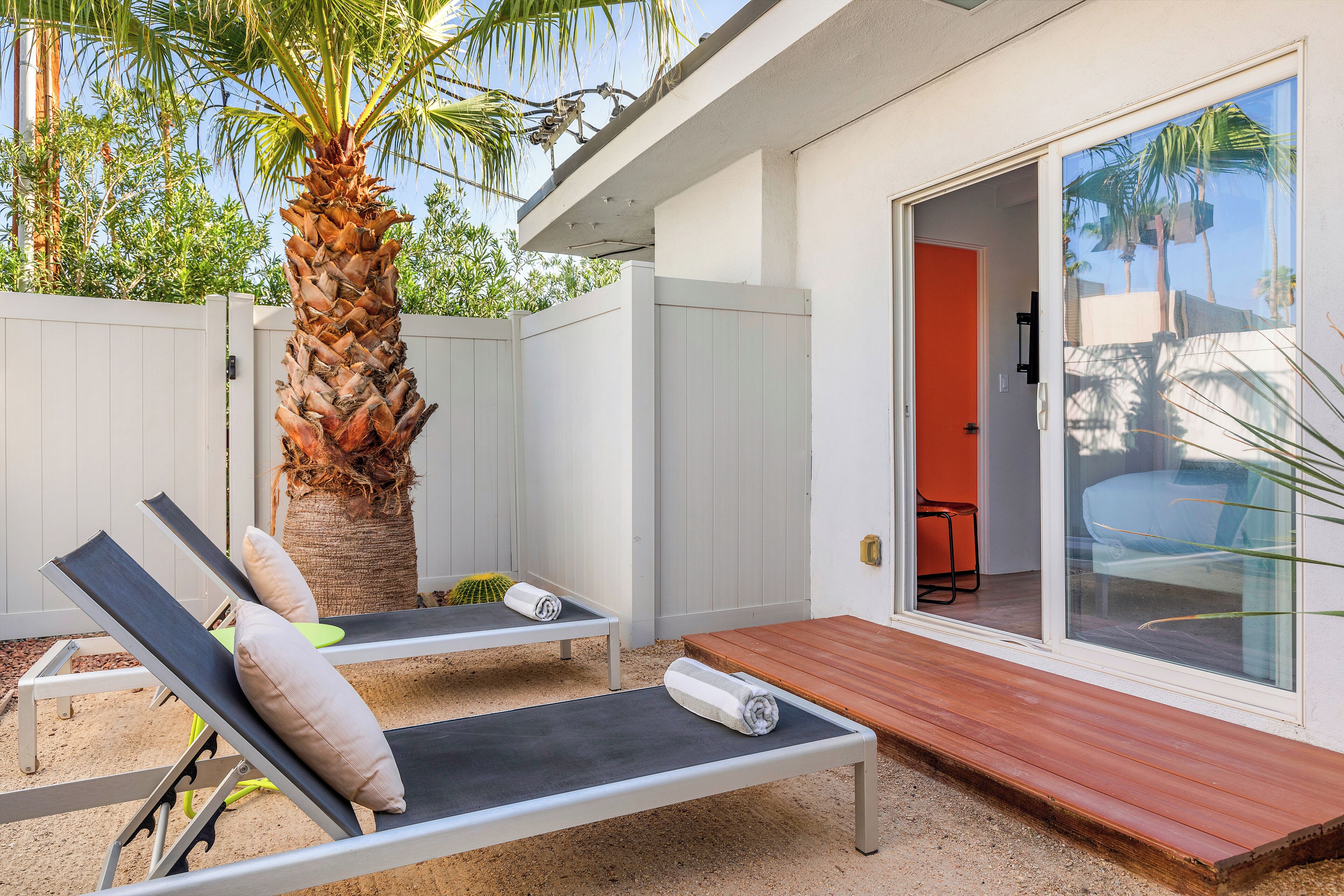 1 bedroom, deluxe suite, non smoking | terrace/patio