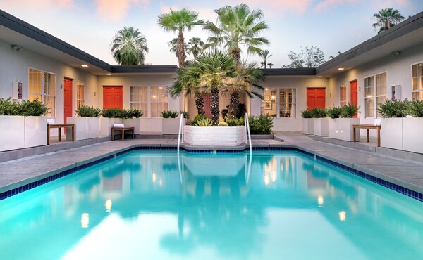 The Weekend By Avantstay - Palm Springs