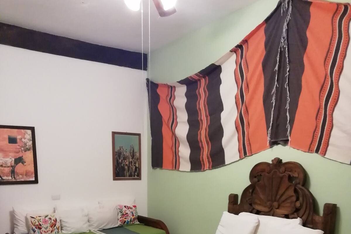 Comfort-Dreibettzimmer | Bügeleisen/Bügelbrett, kostenloses WLAN