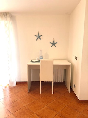 Interior - I Faraglioni (Terrasini)