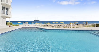 Turtles Nest Beach Resort