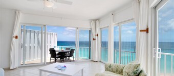 Turtles Nest Beach Resort 