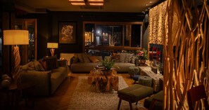 TV connectée de 32 pouces avec chaînes par câble, télévision