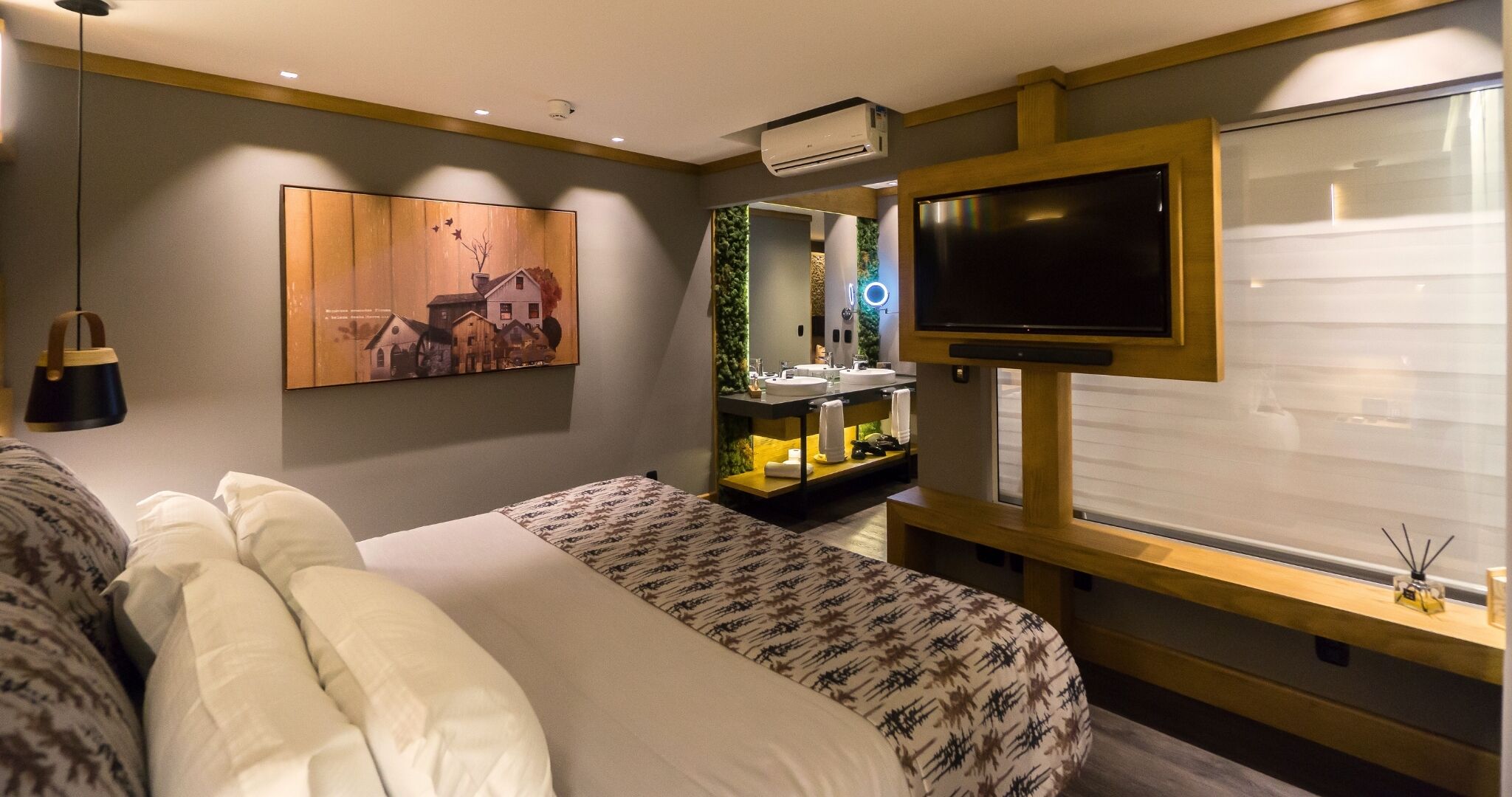 Suíte superior, 1 cama de casal e sofá-cama | Banheira de imersão