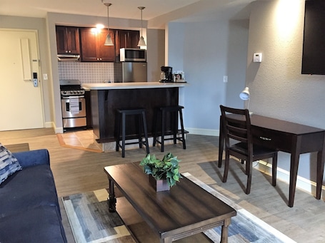 Smart TV 55 pulgadas con canales de televisión por cable, televisión