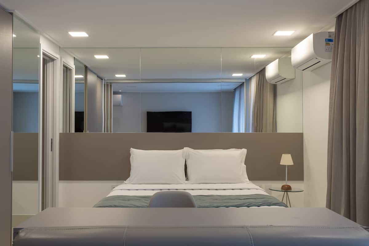2 camere, biancheria da letto di alta qualità, una cassaforte in camera