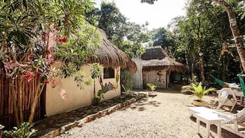 Cabin, không hút thuốc, tủ lạnh | 1 phòng ngủ, màn/rèm cản sáng, bàn ủi/dụng cụ ủi quần áo