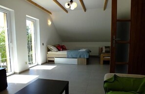 Fer et planche à repasser, Wi-Fi gratuit, draps fournis