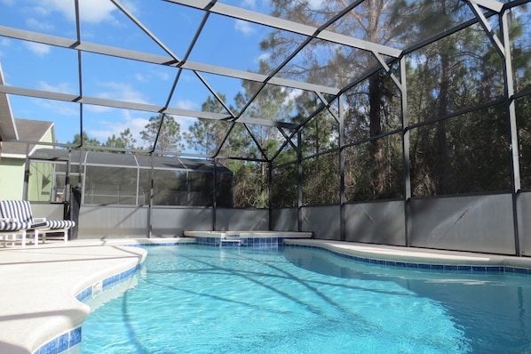 Outdoor pool - Kissimmee Maingate Pool Homes by SOVH (Kissimmee)