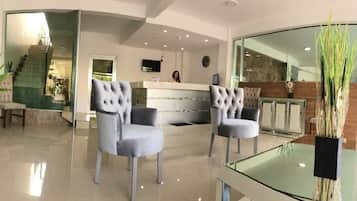 Sala de estar en el lobby