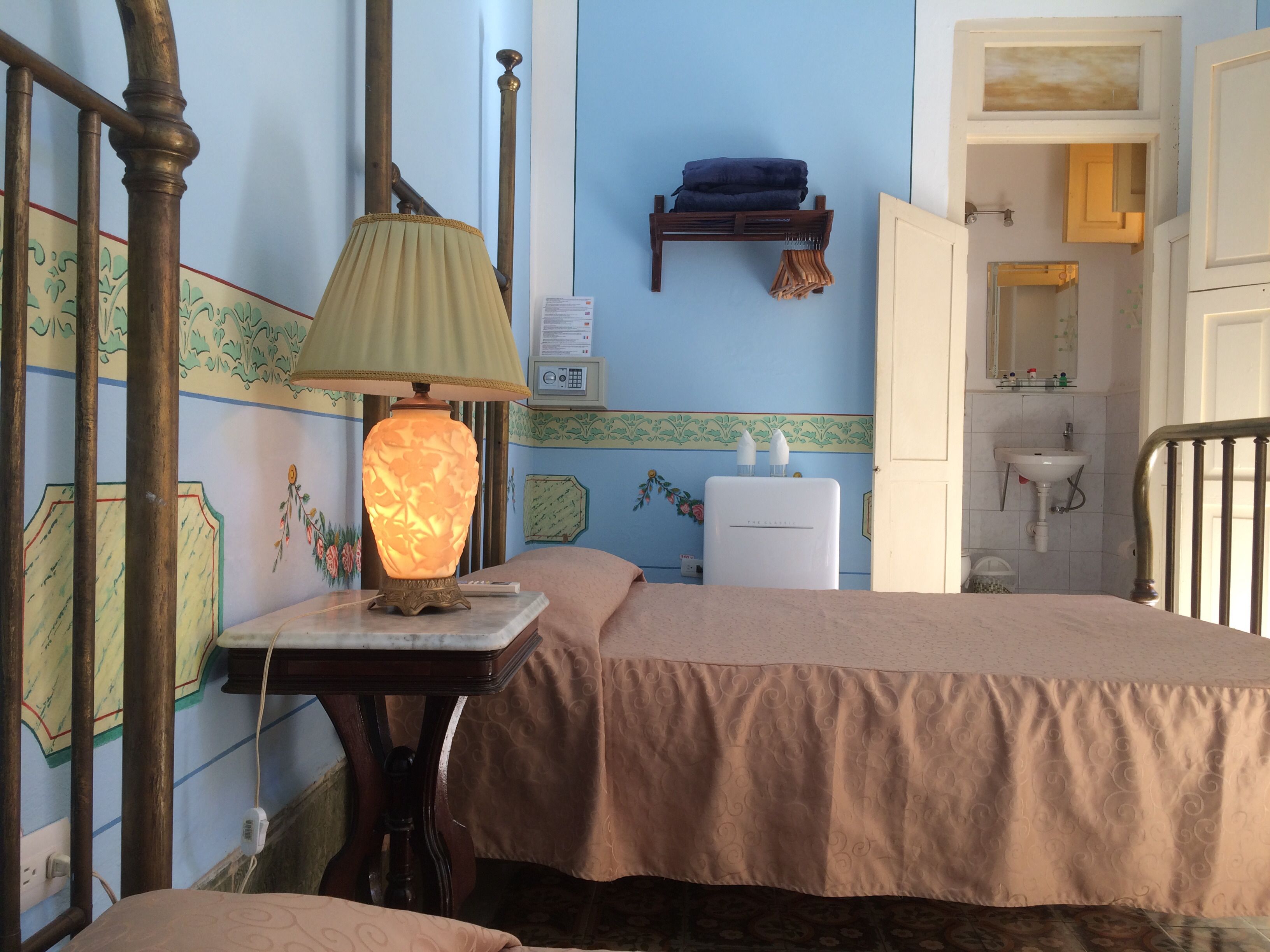 classic triple room, multiple beds | 1 bedroom, minibar, in-room safe, individually decorated