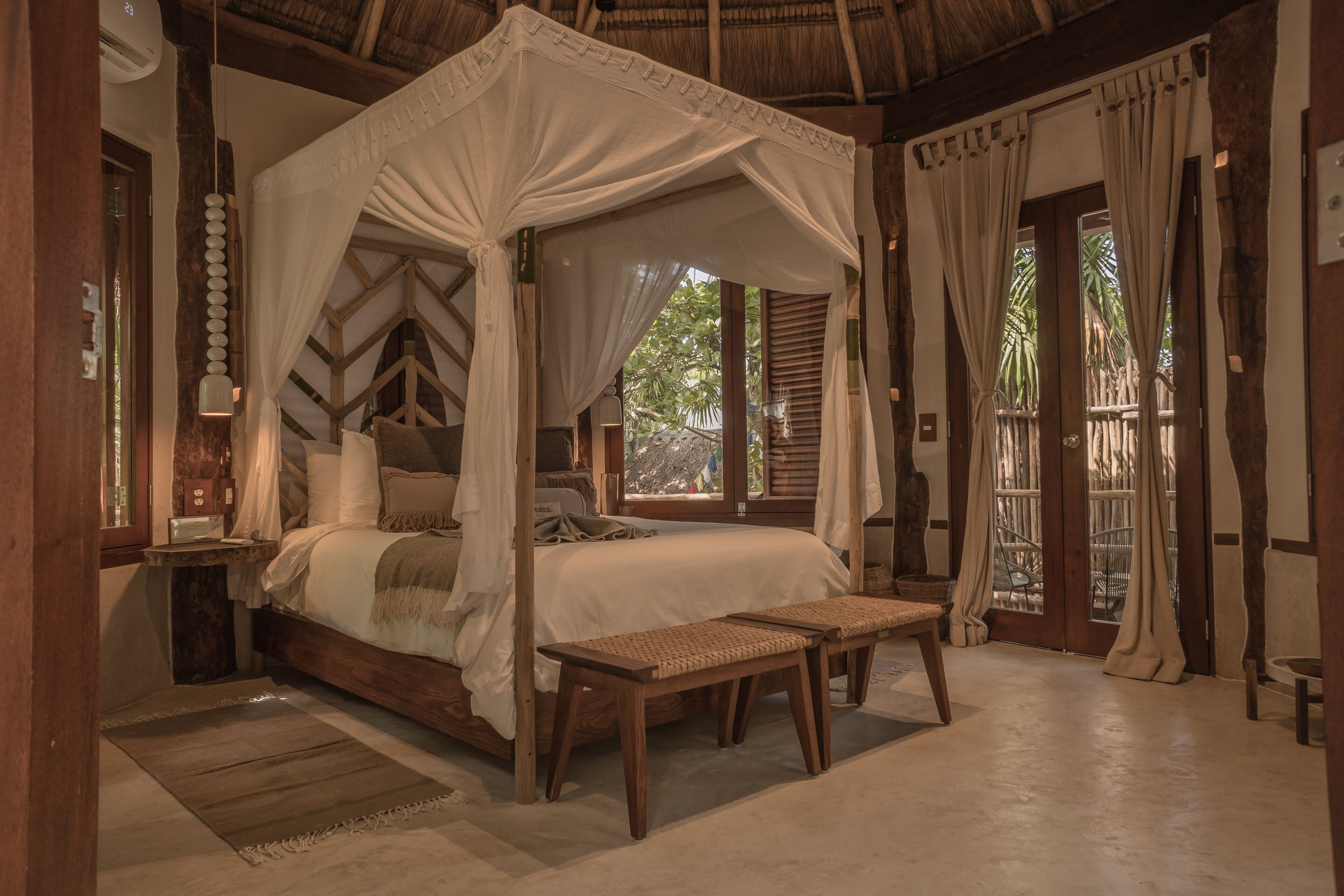 Standard room, Limited view | In-room safe, iron/ironing board (on request), WiFi (free)