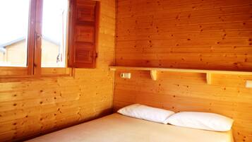 Bungalow, 2 habitaciones (Duplex) | Cunas (de pago) y wifi gratis