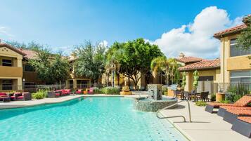 Luxury Condo, 2 Bedrooms, 2 Bathrooms | Outdoor pool | Outdoor pool, free cabanas, pool umbrellas