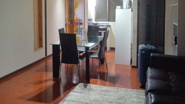 Apartemen Comfort, 1 Tempat Tidur Queen, Boleh Merokok, kamar mandi pribadi | Dapur pribadi