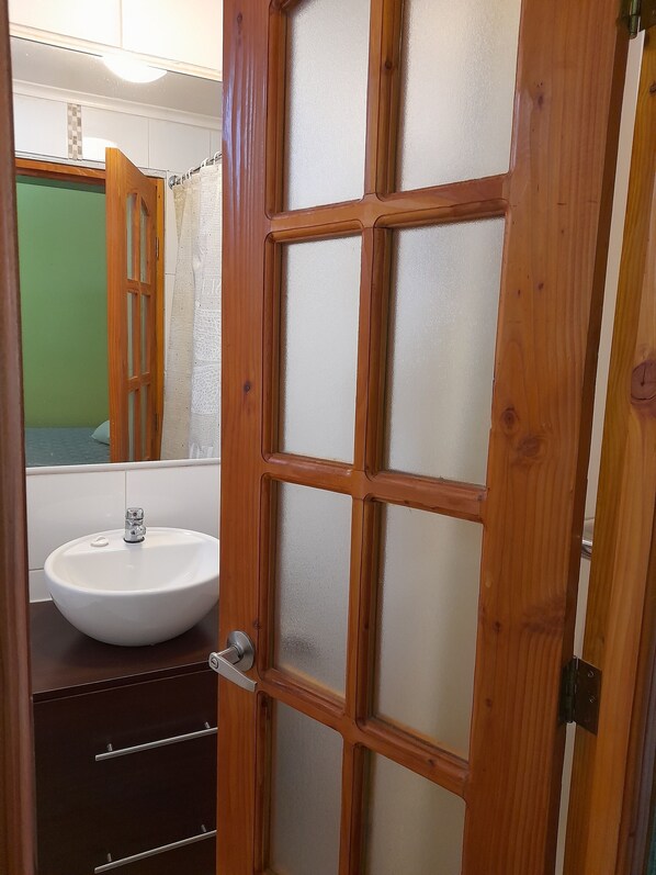 Bathroom - Apartamento Supervisores (Diego de Almagro)