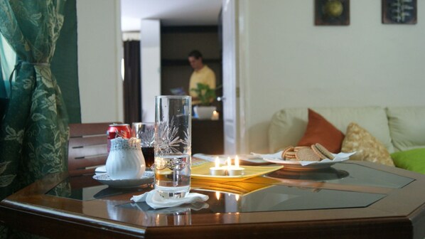 Bữa sáng nấu theo yêu cầu vào các ngày trong tuần (110 MXN/mỗi người)