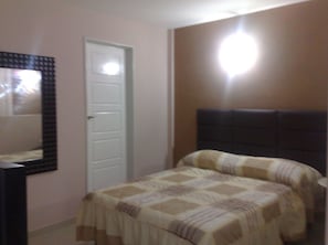 Room - Hotel Kuliacan by Grupo La Jolla (Culiacán)