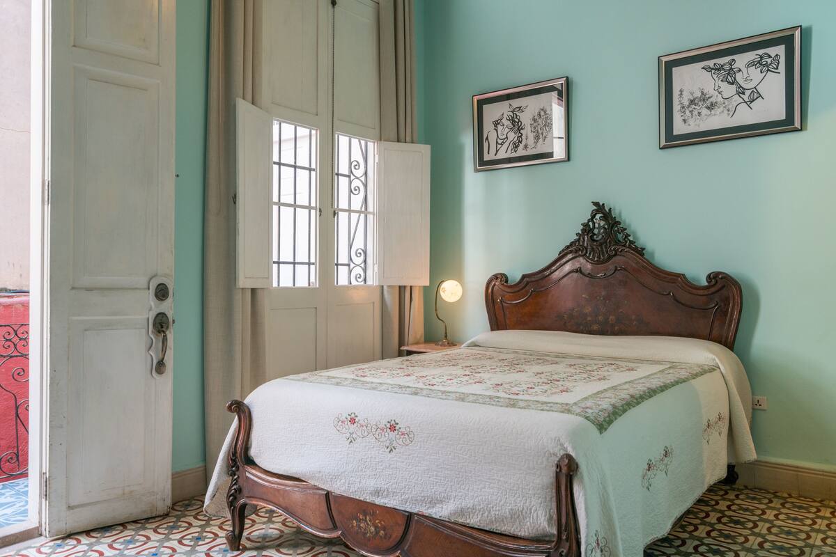 Chambre Double Signature, 1 grand lit, non-fumeur