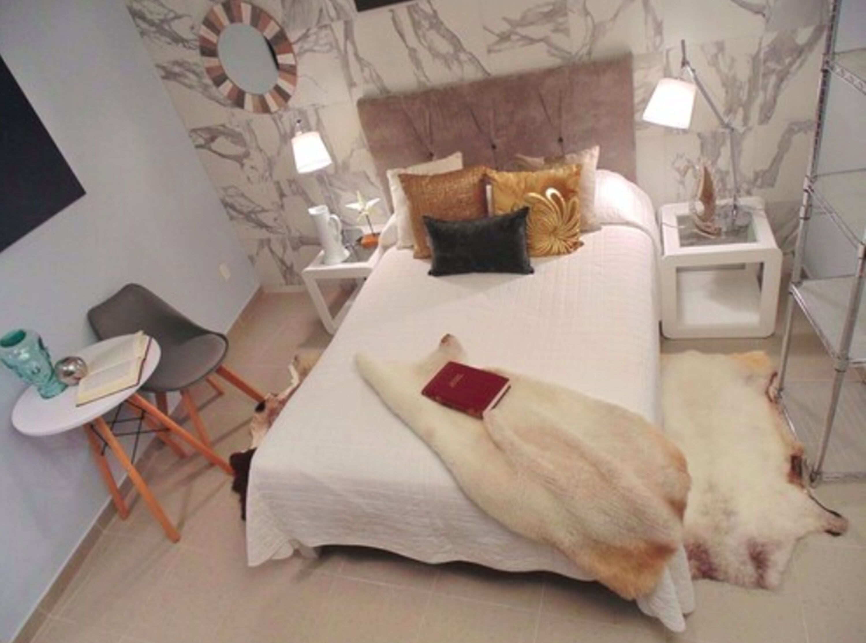 Down comforters, iron/ironing board, free WiFi, bed sheets