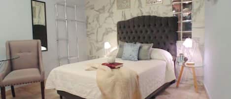 Standard Suite, 1 Double Bed, Kitchen | Down comforters, iron/ironing board, free WiFi, bed sheets