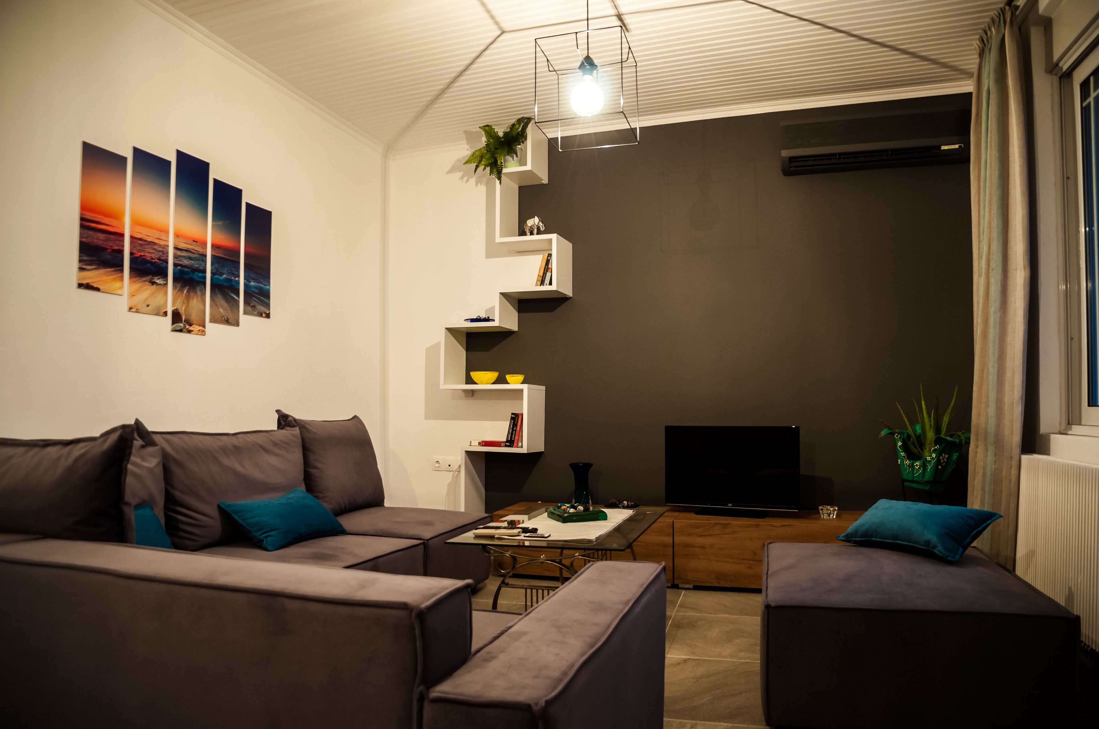 Panoramic House, Multiple Beds, Non Smoking, Sea View | Living room | Smart TV, Netflix