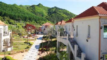 Overnattingsstedets uteomrรฅder