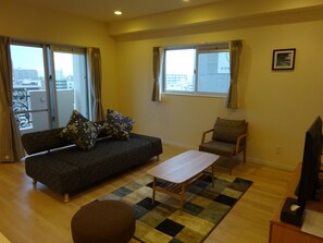Living area - Coldio Clover Kuwae (Chatan)