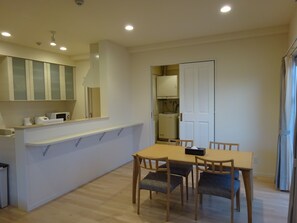 2 Bedroom Apartment | In-room dining - Coldio Clover Kuwae (Chatan)