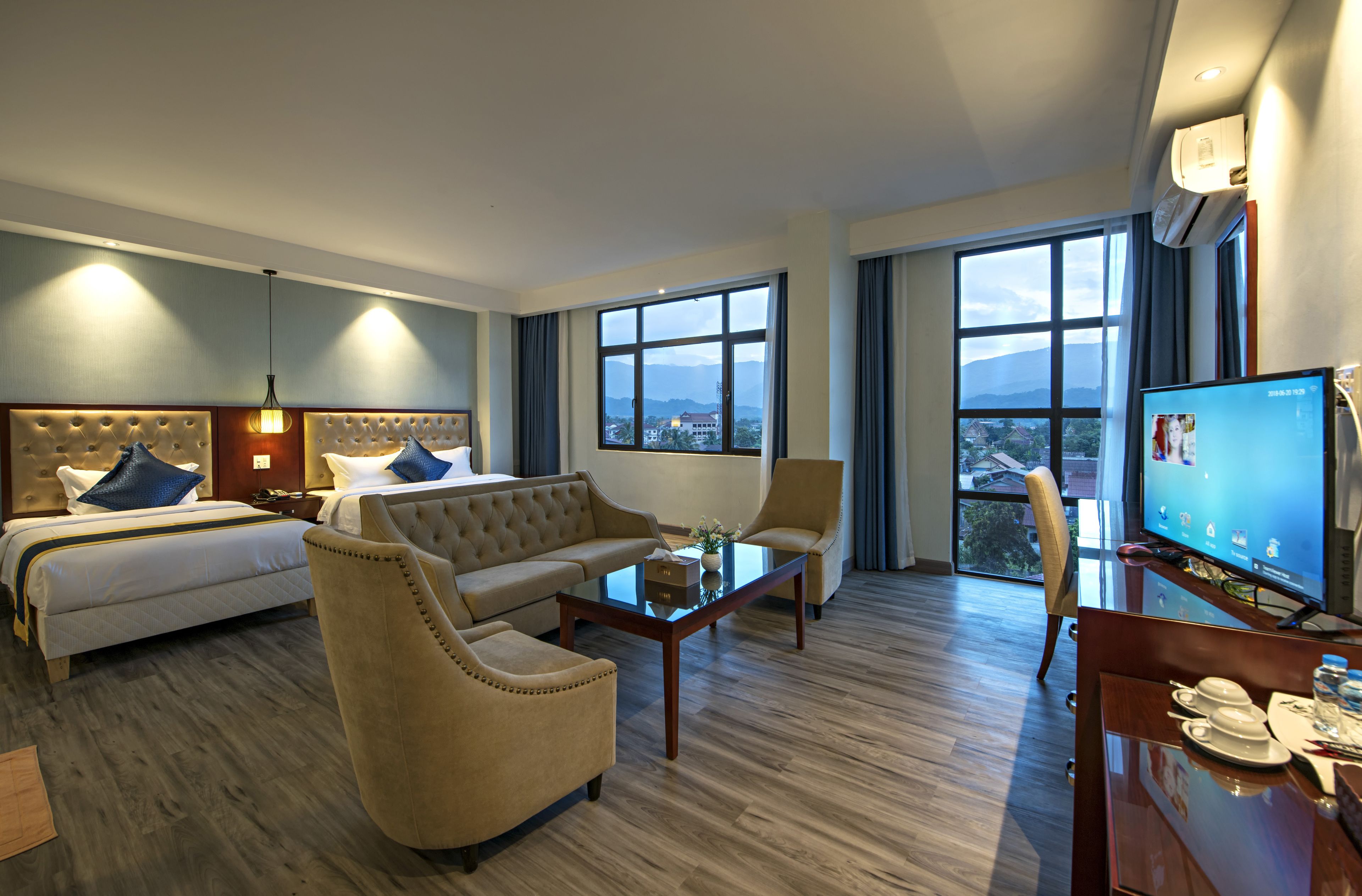 Junior Suite | Premium bedding, minibar, in-room safe, desk