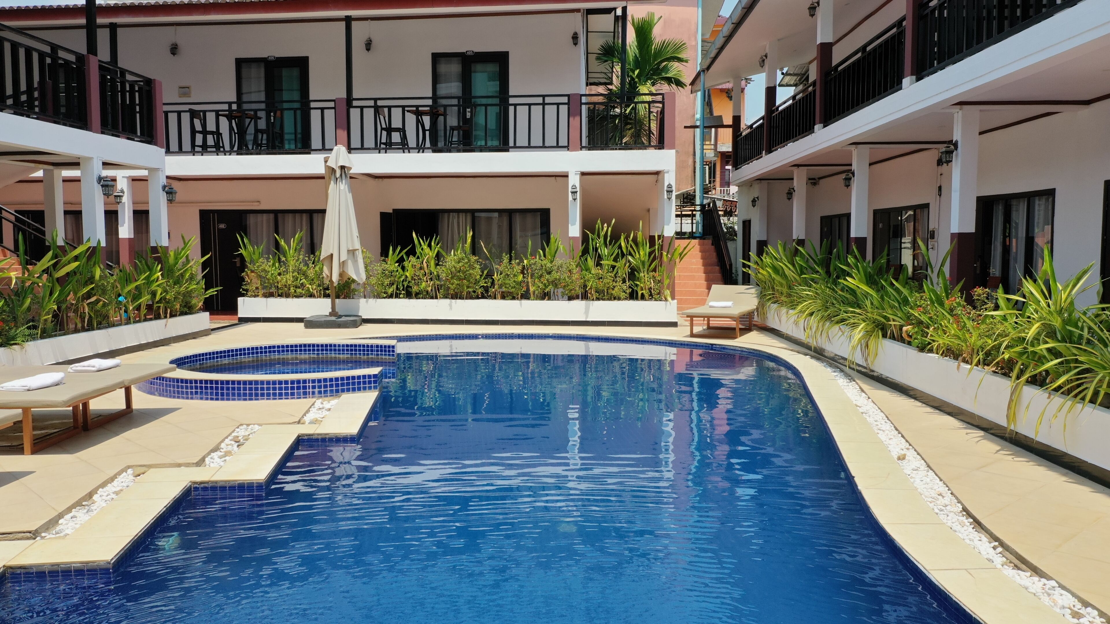 Piscina a l'aire lliure 