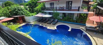 Vangvieng Night Market Resort