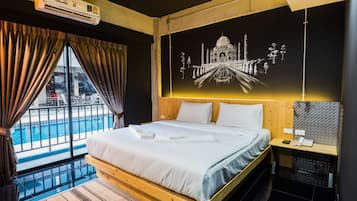 Standard Room, 1 King Bed, Non Smoking | Hypo-allergenic bedding, desk, blackout curtains, free WiFi