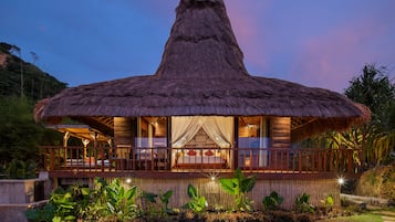 Villa Tradition, 1 chambre, piscine privée, vue océan | Articles gratuits dans le mini-bar, coffres-forts dans les chambres