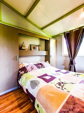 Decoración individual, mobiliario individual, ropa de cama