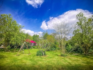 Garden view - Au Bonheur Nomade (Caumont-sur-Aure)