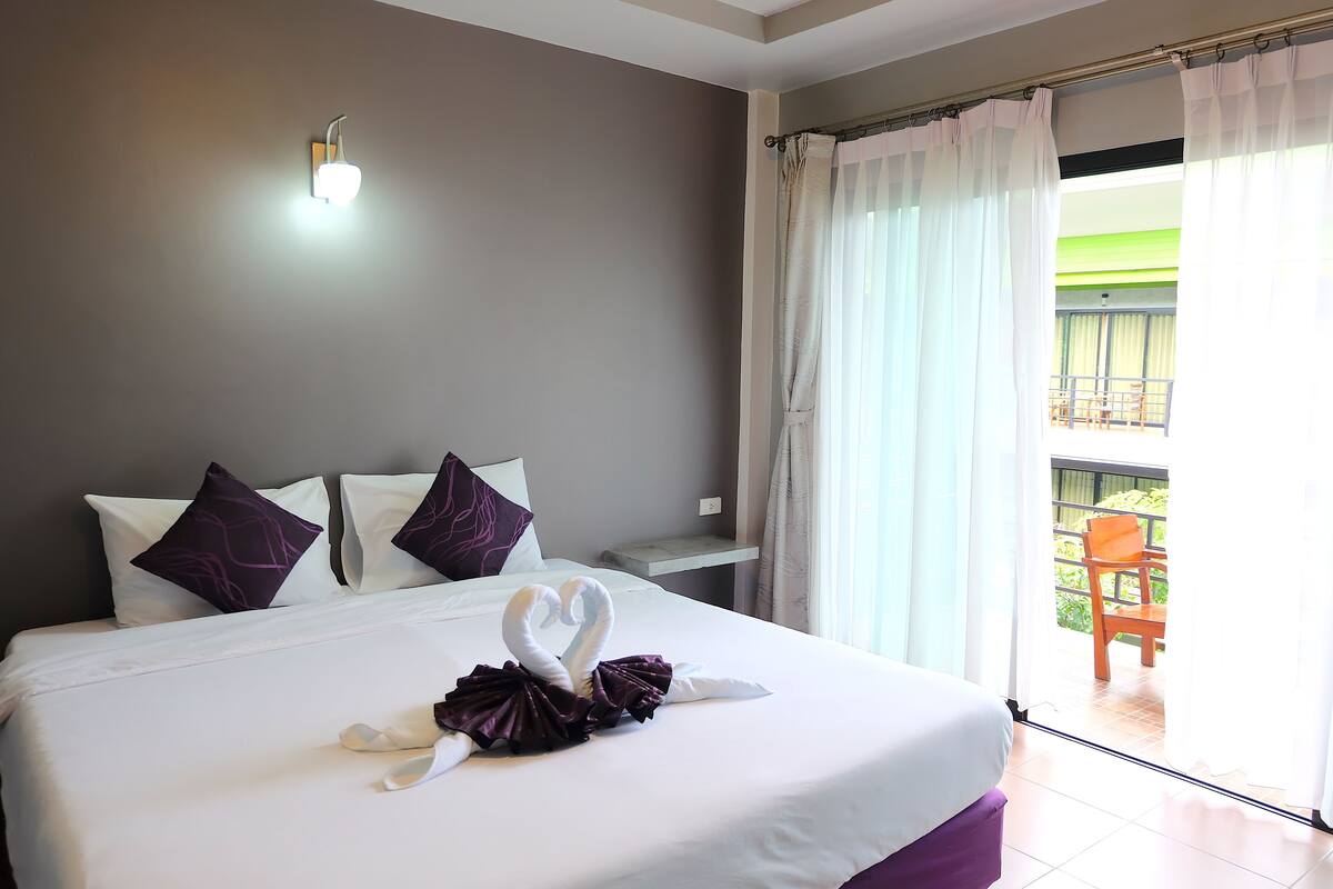 superior double room | down duvets, desk, blackout curtains, free wifi