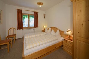 Apartamento, 2 habitaciones | 2 dormitorios, wifi gratis, ropa de cama