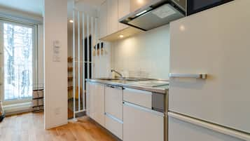 Apartment, 1 Bedroom (for 2 Guests) | Private kitchen | Fridge, microwave, stovetop, coffee/tea maker