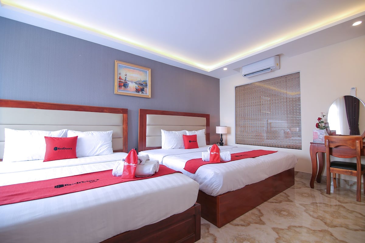 Family Room, Multiple Beds | In-room safe, desk, blackout curtains, free WiFi