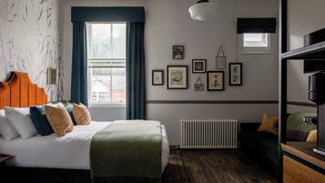 Double Room | Free WiFi, bed sheets