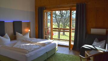 1 bedroom, hypo-allergenic bedding, in-room safe, blackout curtains