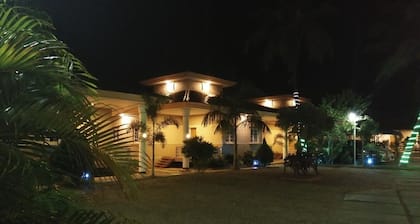 Hotel Juno