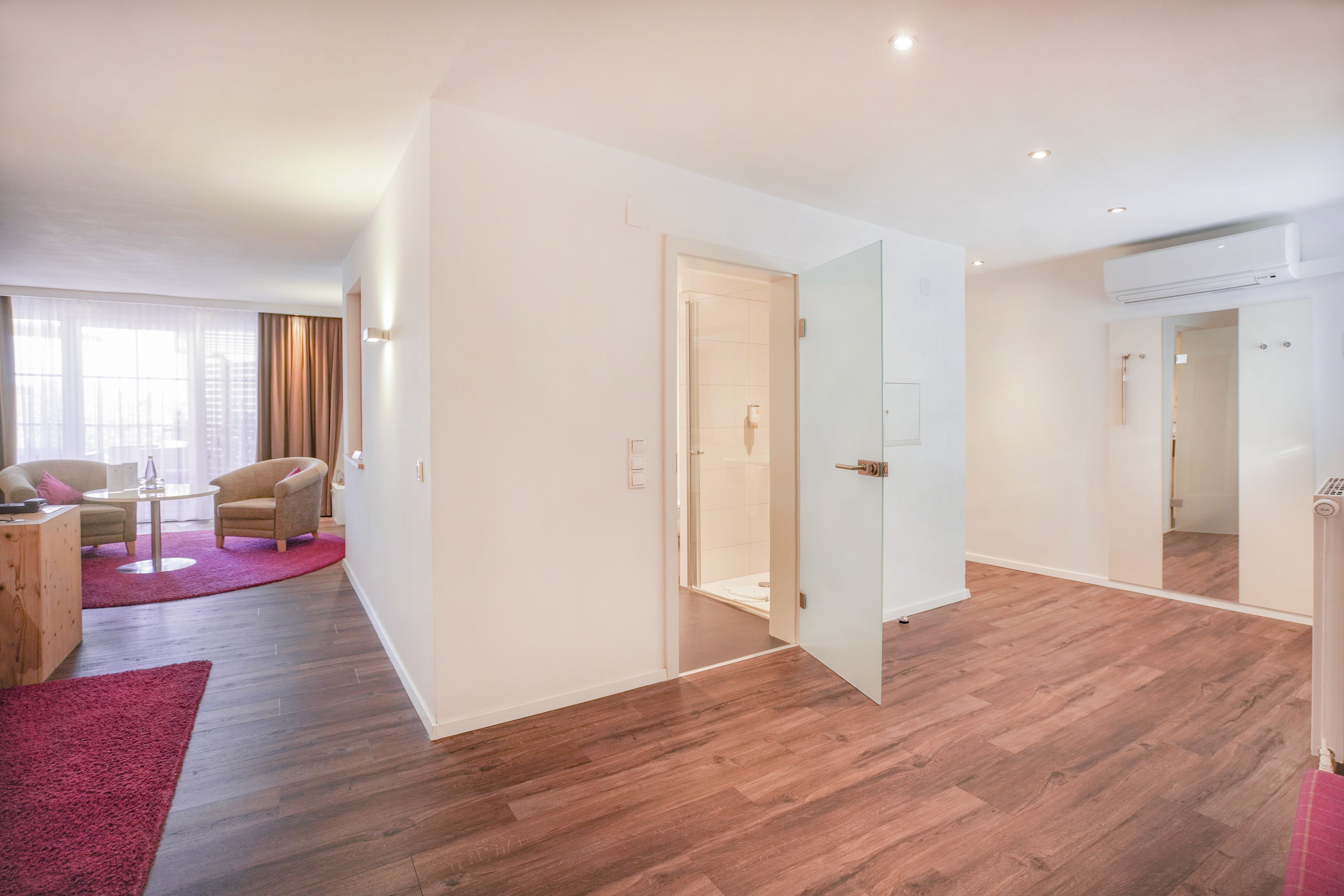 deluxe double room, balcony | premium bedding, minibar, in-room safe, desk