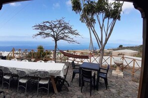 Dining - Finca Las Dulces (Guia de Isora)