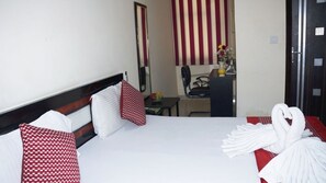 Free WiFi, bed sheets