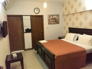 Ảnh chưa phân loại, 3 trong số 7 ảnh, nút