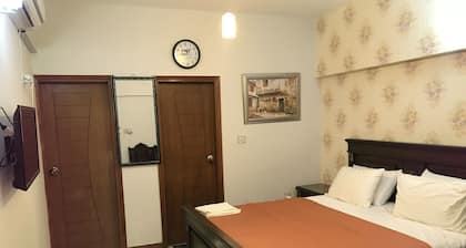 Service Apartment Karachi